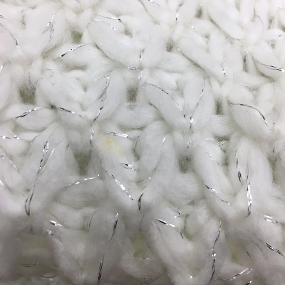 2 Scarf Lot BCBGeneration Infinity Knit Handmade Metallic Ruffle Lace Minimalist - Picture 13 of 15